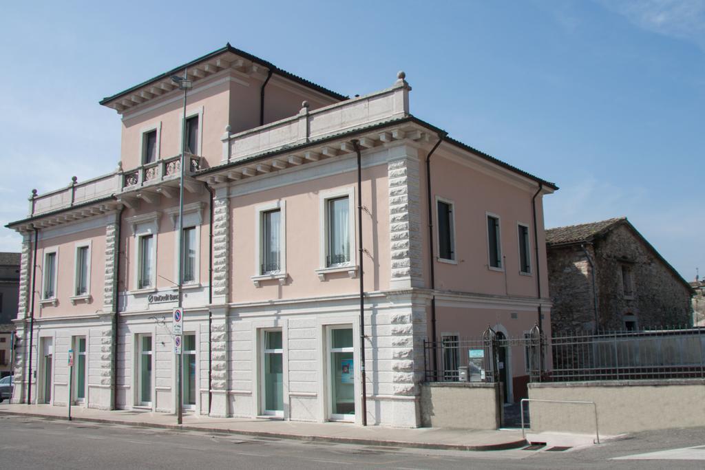 Palazzo Di Primavera Guest House Caprino Veronese Extérieur photo